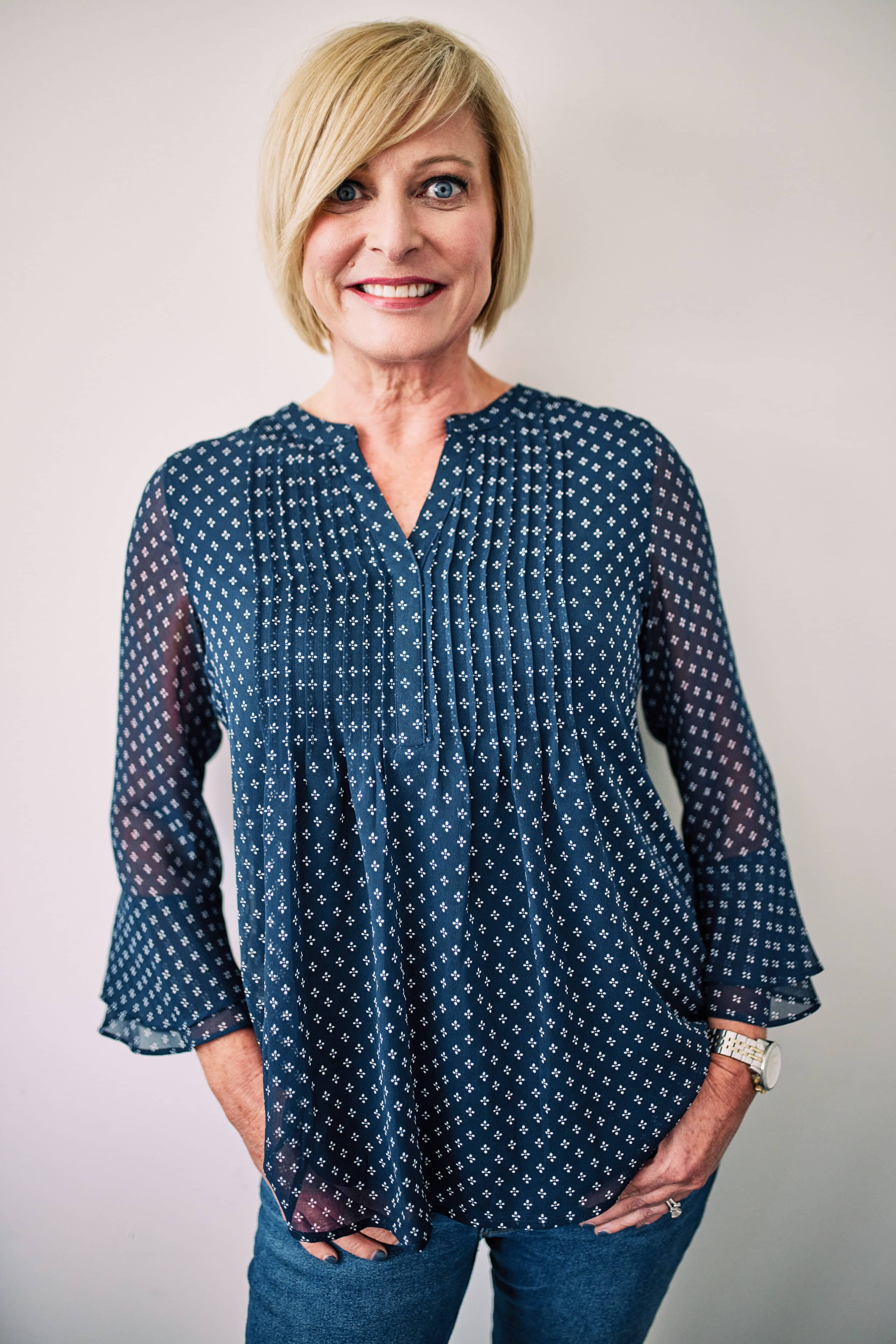 Jeri Anne Headshot 1